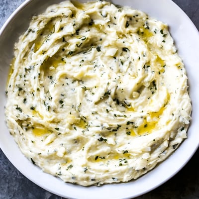 Creamy Sauce with Garlic